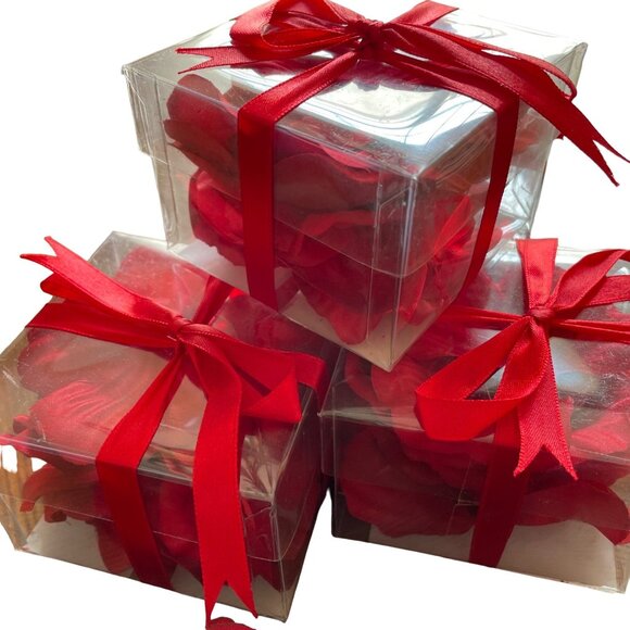 Red Rose Petals for Wedding Party Decor u Lovely Romantic Favors - Picture 2 of 4